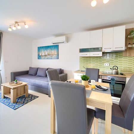 Dodo Apartments Vantacici Buitenkant foto