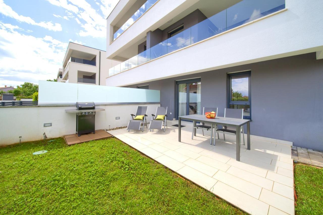 Dodo Apartments Vantacici Buitenkant foto