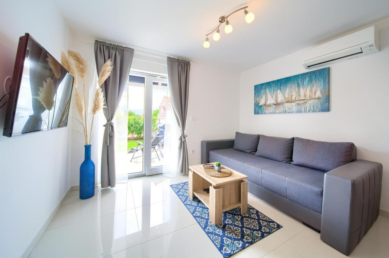 Dodo Apartments Vantacici Buitenkant foto