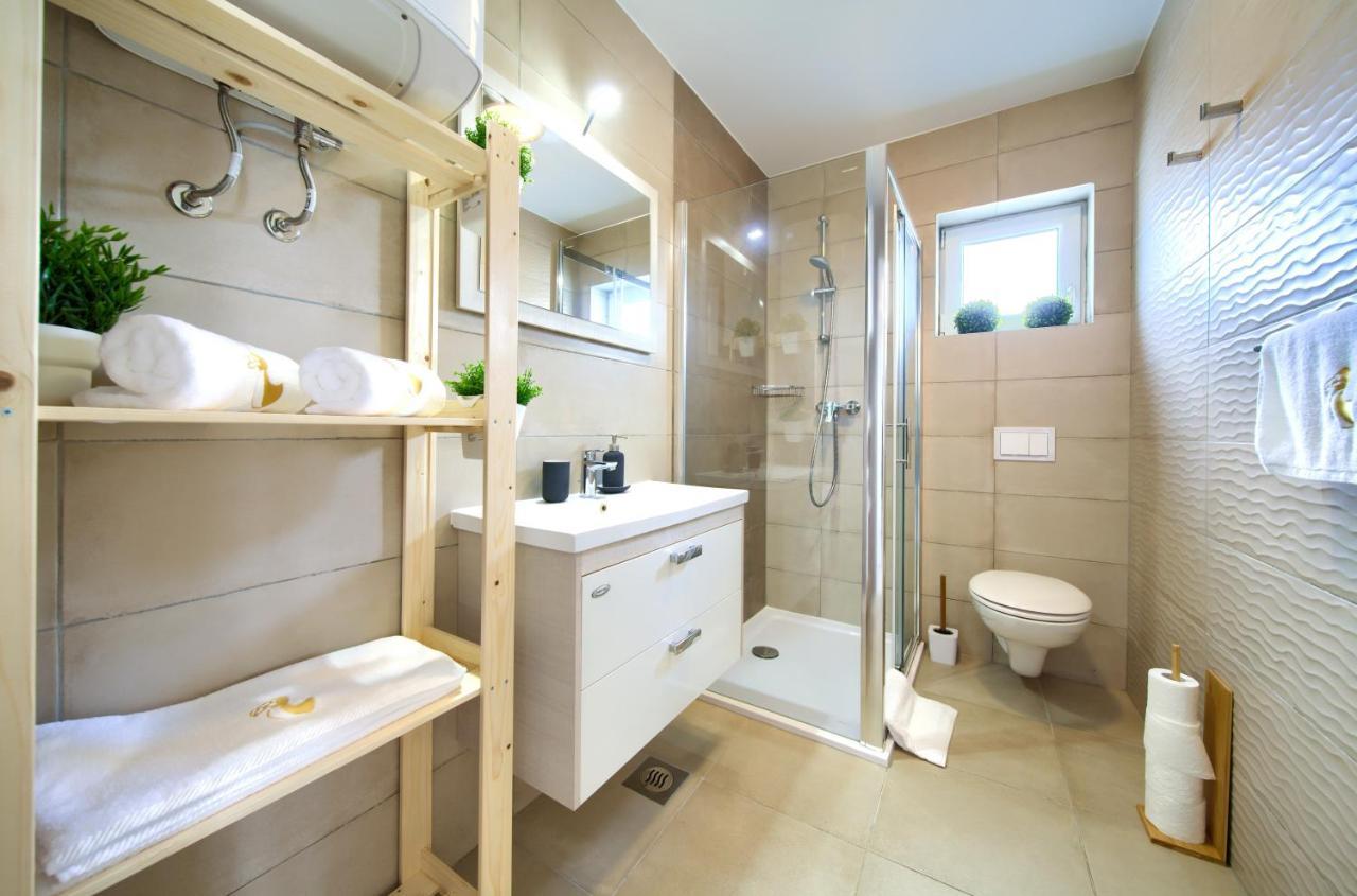 Dodo Apartments Vantacici Buitenkant foto